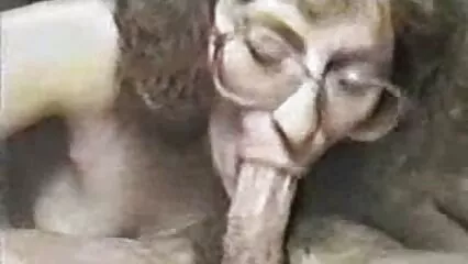 Un grupo de chicos tendrá una puta en todos sus agujeros a la videos porno caseros en vivo vez