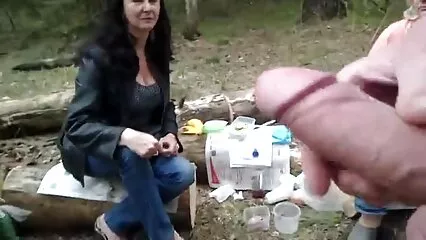 Una belleza fue traída a videos caseros hot xxx la granja y besó todas las grietas