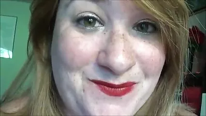 Rubia va videos pornos caseros reales gratis a meter su enorme polla en la boca de una linda mujer