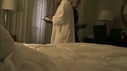 Por dinero, la xexo casero gratis zorra oral chupó muchos besos de los chicos en la cabina.