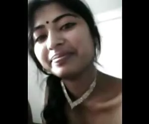 En su aniversario videos porno bien caseros de bodas, una joven esposa le voló la cabeza a un padre calvo