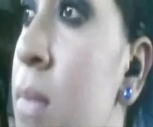 Dos chicos y una vaquilla tendrán Sexo videos pornos caseros Grupal en un trío
