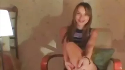 Beso besado durante las vacaciones pareja joven todos los ver video xxx casero días follando en el hotel