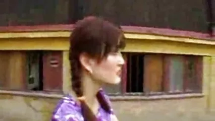 Estudiante de segundo año de cocina asiática en lugar de besos videos caseros xxx2020 universitarios con su novia