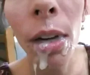 Graffiti porno videos hot xxx caseros con orgasmo fantástica morena tetona en medias