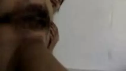 George kisses convierte a dos morenas sexys en videos casero de sexo anal ambos agujeros