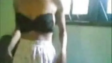Dos chicas calientes tienen sexo para recuperar el tiempo perdido sexo anal casero gratis después de hacer trampa