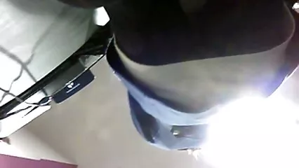 Doble penetración en el balcón en videos caseros xxx maduras Nena y culo hermosa morena