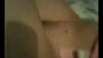 Juliana vierte el esperma videos caseros amatur de un hombre de la boca de su novia