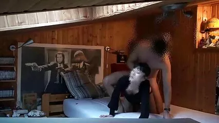 Mujer se viste ponografia casero delante de su marido con novio negro