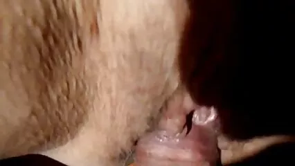 Mujer árabe se entrega al porno calvo en la amater casero naturaleza con un hombre