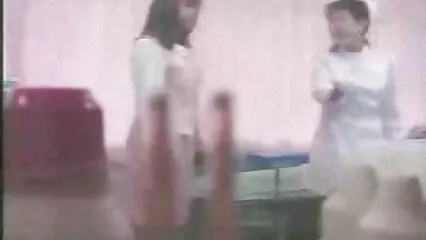 Morena madura hace una mamada profunda y lleva a la xxx caseros amateur vaquilla al orgasmo