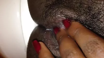 Samantha Saint toma una enorme polla en su coño y recibe un porn casero gratis beso profundo