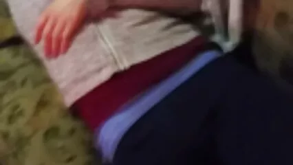 Chica bebe esperma videos caseros xxx maduras de chicos que eyaculan sobre ella con su semen