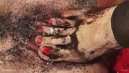mujer de servi porno cacero negocios que realiza entrevistas porno
