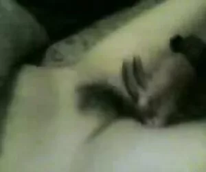 Puta francesa recibe semen videos caseros adultos gratis después de un beso caliente con gemidos