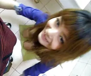 El hermoso Denis Daniels videos caseros xxx ecuatorianas se besa simultáneamente con dos hombres negros