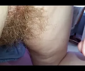 Rubia comienza a masturbarse su vibrador videos caseros sexo duro de coño y eyacula en la máquina sexual