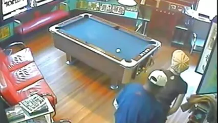 En el nuevo servicio de la peluquería-hermoso sexo con el videos caseros lesbicos cliente