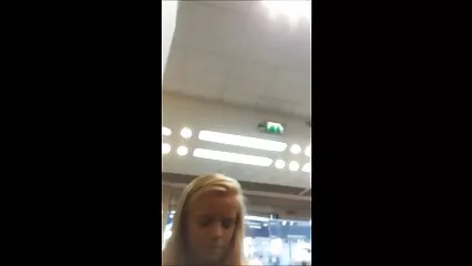 Dos hermosas bellezas tendrán sexo sexo casero follando grupal con un hombre